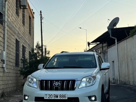 Toyota Land Cruiser Prado 2010