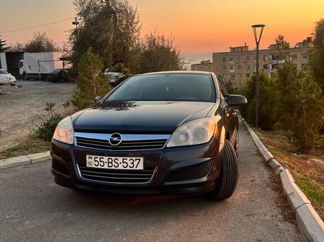 Opel Astra 2009