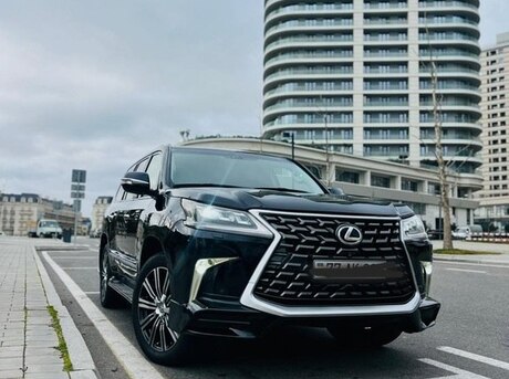 Lexus LX 570 2013