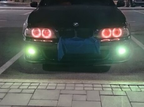 BMW 523 1998