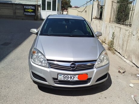 Opel Astra 2007