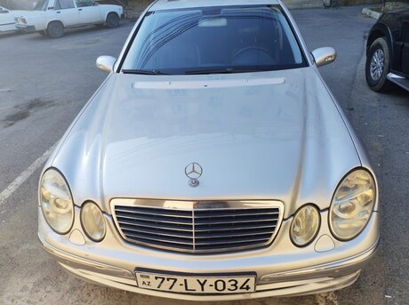 Mercedes E 240 2002