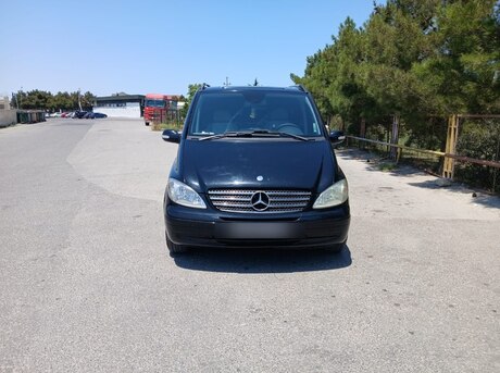 Mercedes Viano 2007