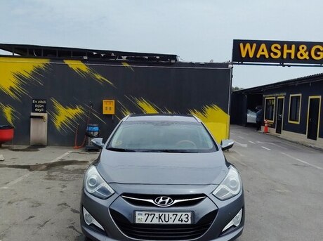 Hyundai i40 2011