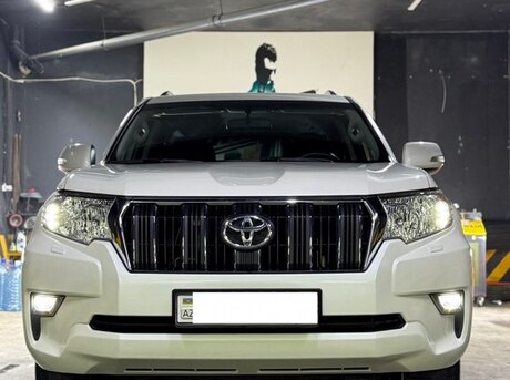 Toyota Land Cruiser Prado 2018