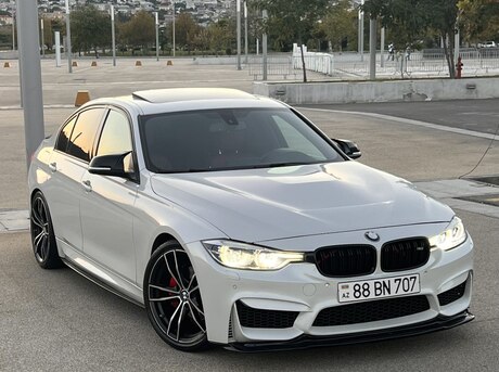 BMW 328 2016