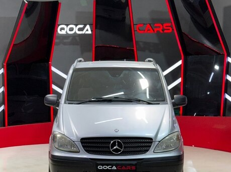 Mercedes  2010