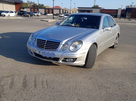 Mercedes E 220 2002