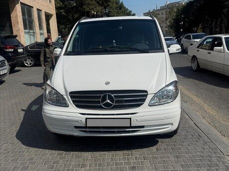 Mercedes Viano 2008