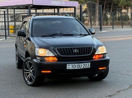 Toyota Harrier 2002