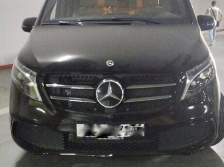 Mercedes V 250 2023