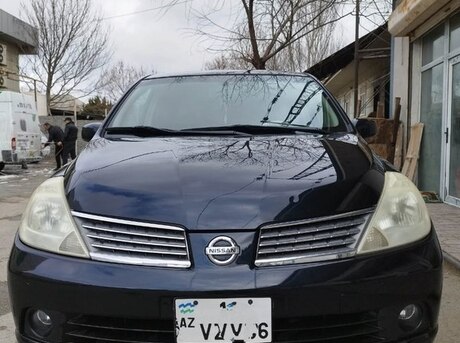 Nissan Tiida 2007
