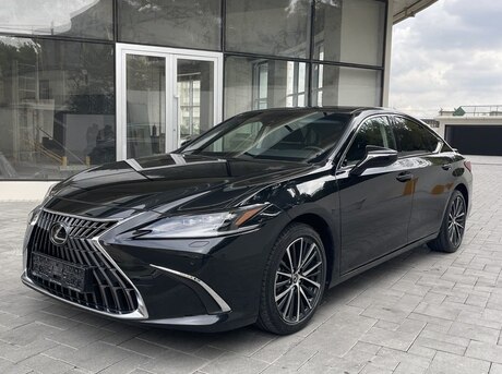 Lexus ES 300h 2023