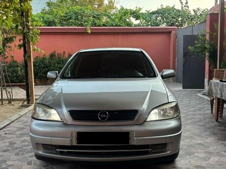 Opel Astra 1998