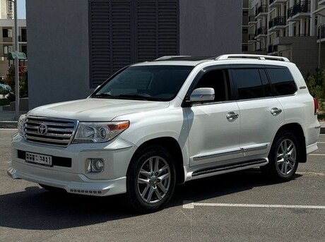 Toyota Land Cruiser 2013