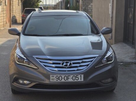 Hyundai Sonata 2010