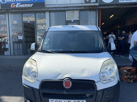 Fiat Doblo 2011