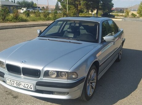 BMW 728 1996