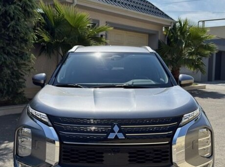 Mitsubishi Outlander 2023