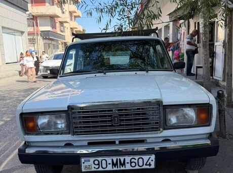 LADA (VAZ) 2104 2011