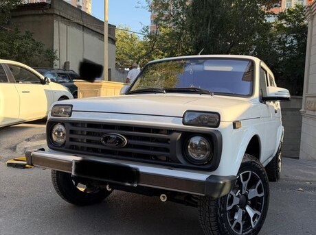LADA (VAZ) Niva 2024