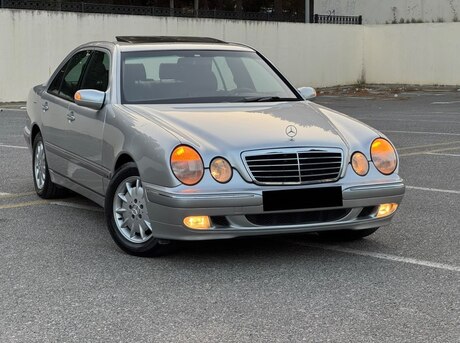 Mercedes E 240 2000