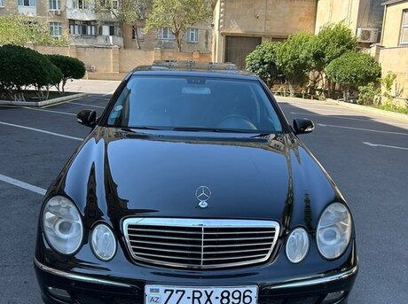 Mercedes E 200 2005