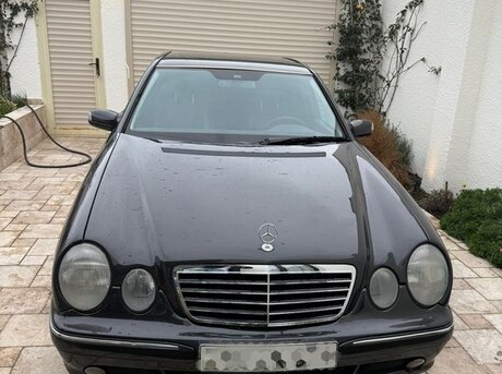 Mercedes E 320 2001