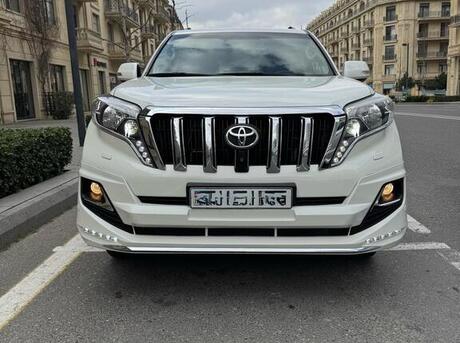 Toyota Land Cruiser Prado 2015