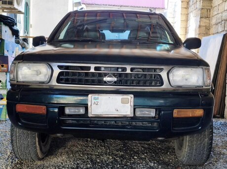 Nissan Pathfinder 1998