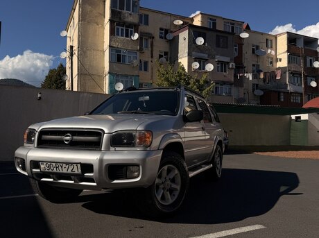 Nissan Pathfinder 2004