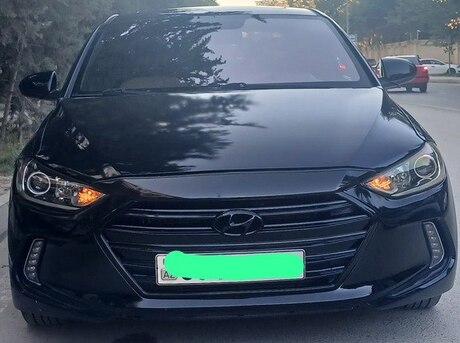 Hyundai Elantra 2017