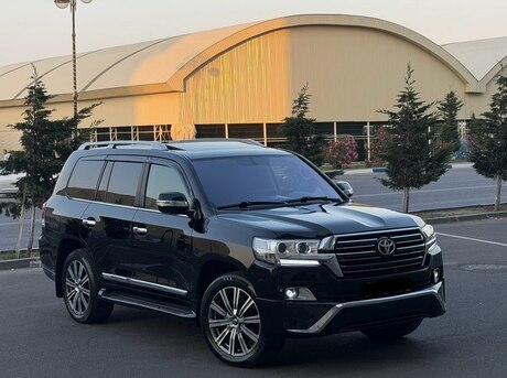 Toyota Land Cruiser 2013