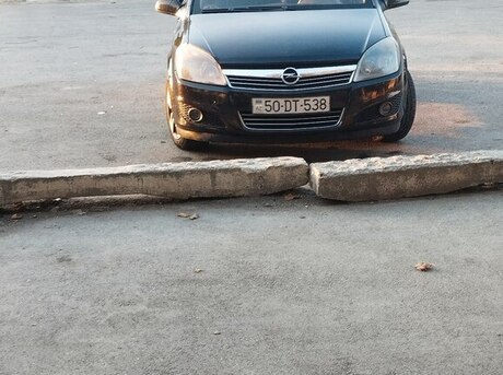 Opel Astra 2008