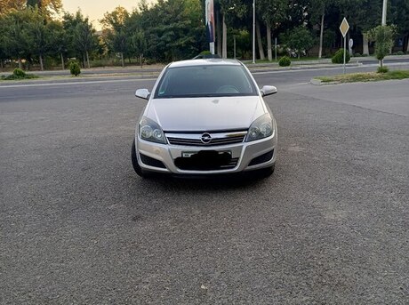 Opel Astra 2009