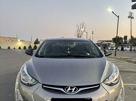 Hyundai Elantra 2013