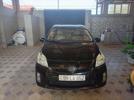 Toyota Prius 2011