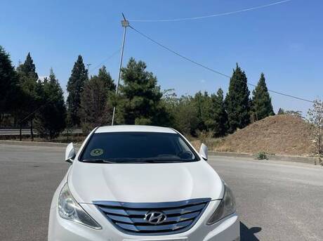 Hyundai Sonata 2012