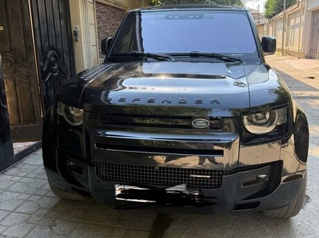 Land Rover Defender 2021