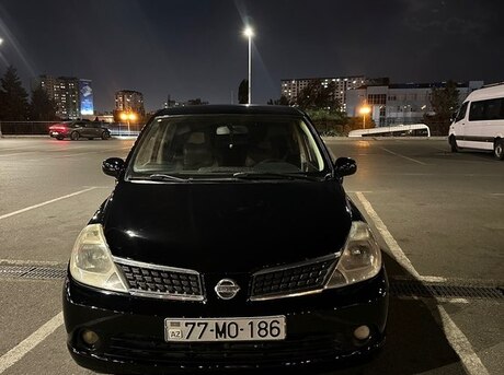 Nissan Tiida 2008