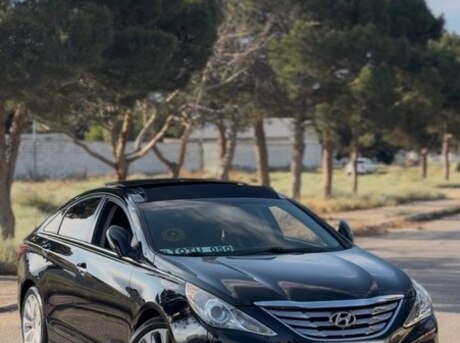 Hyundai Sonata 2012