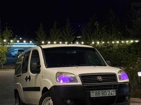 Fiat Doblo 2010