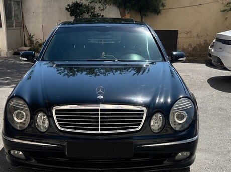 Mercedes E 220 2002