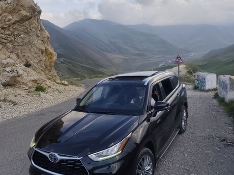 Toyota Highlander 2023