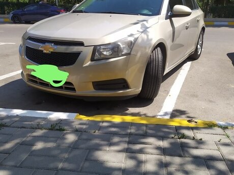 Chevrolet Cruze 2012