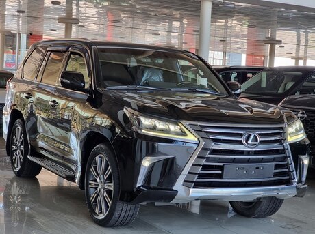 Lexus LX 450d 2017