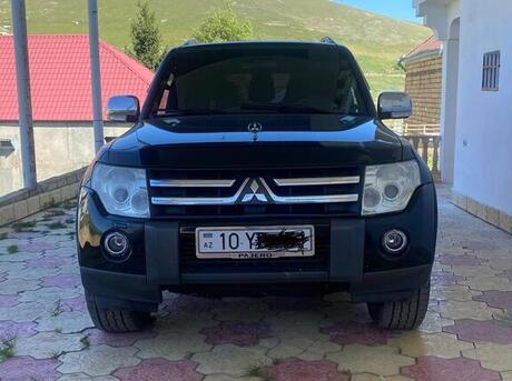 Mitsubishi Pajero 2008