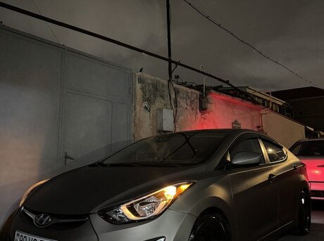 Hyundai Elantra 2013