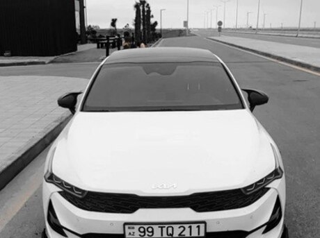 Kia K5 2023