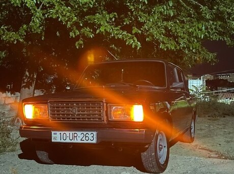 LADA (VAZ) 2107 2005